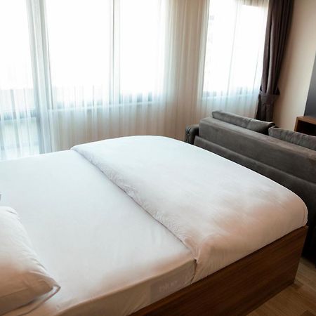 F & B Suite อิสตันบูล ภายนอก รูปภาพ